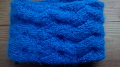 A soft knitted cowl...